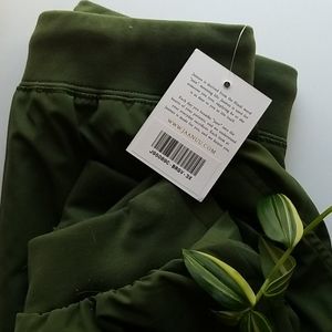 Jaanuu jogger scrubs
